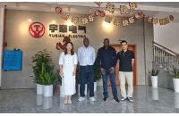 内蒙古海外煤矿客户到访湘潭矿用电机车厂家开展实地考察